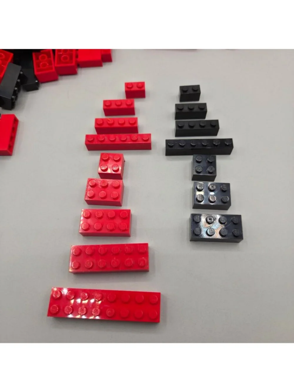 Lego Color Sorted Lot Red Black Plastic Building Blocks Assorted Sizes 242 Piece